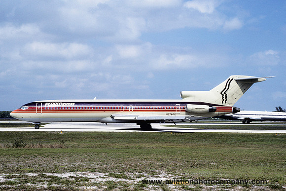 People Express Boeing 727-243A N578PE (1986)