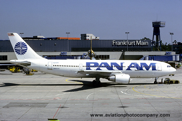 Pan American World Airways Airbus A300B4-203 N210PA (1985)