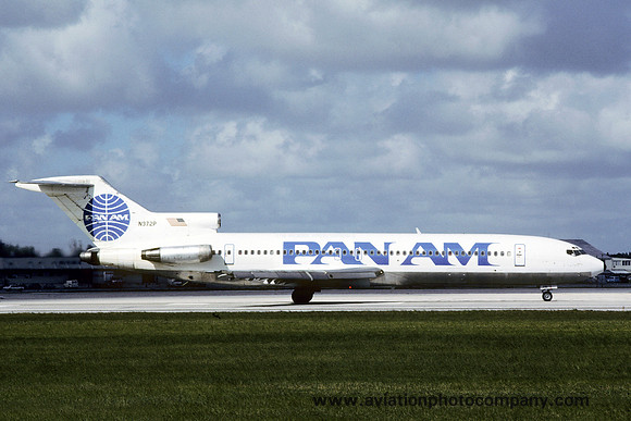 Pan American World Airways Boeing 727-295 N372PA (1985)