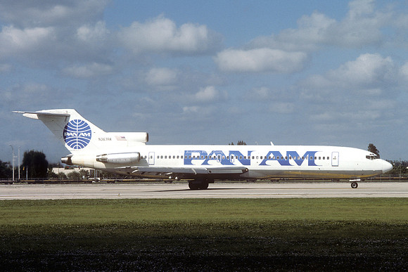 Pan American World Airways Boeing 727-221 N367PA (1985)