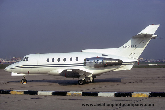 Short Brothers Hawker Siddeley HS125-600 G-BCJU (1974)