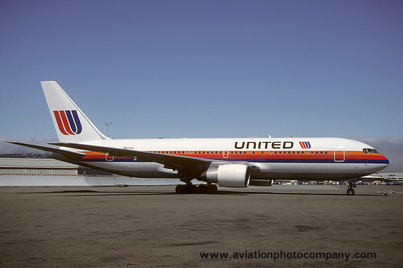 United Airlines Boeing 767-222 N617UA (1985)