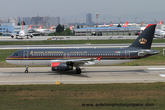 Royal Jordanian Airlines Airbus A320-232 JY-AYU (2017)