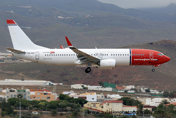 Norwegian Air Shuttle Boeing 737-8JP LN-NHF (2017)