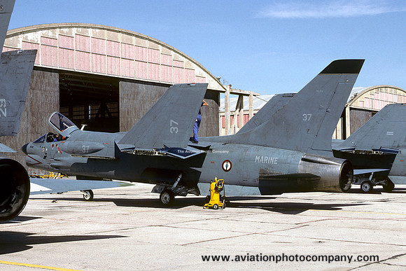 French Navy 12F Chance F-8E Crusader 37 (1991)