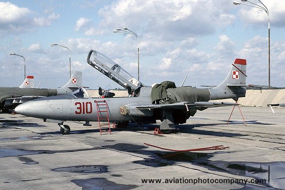 Polish Air Force 58 LPSz PZL/WSK Mielec TS-11 Iskra-bis B 310 (1991)