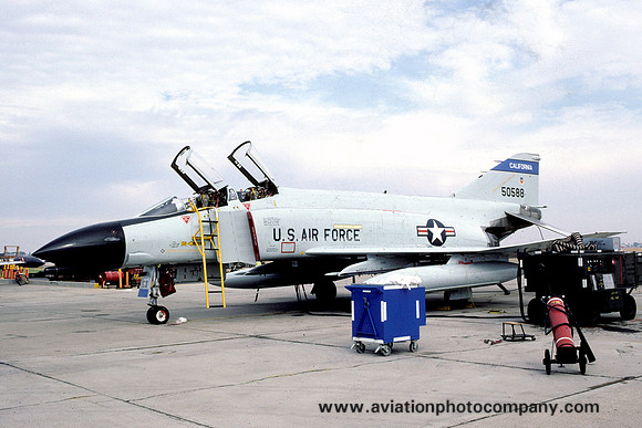 USAF California ANG 194 FIS McDonnell F-4D Phantom 65-0588 (1985)