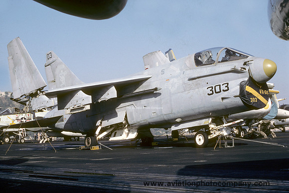 US Navy VA-66 LTV A-7E Corsair 160718/303 (1985)