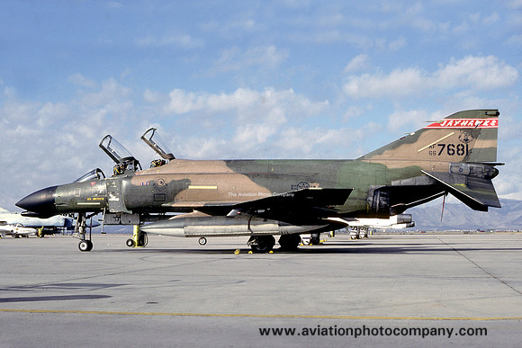 USAF Kansas ANG 127 TFTS McDonnell F-4D Phantom 66-7681 (1985)