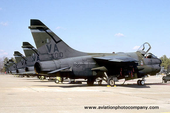 USAF Virginia ANG 149 TFS LTV A-7D 73-1010/VA (1988)