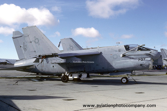 US Navy VX-5 LTV A-7E Corsair 156785/707 (1988)