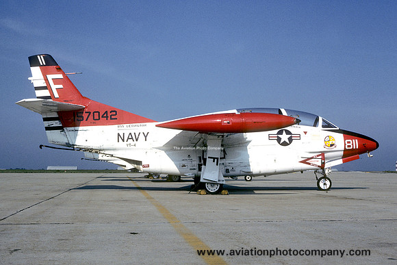 US Navy VT-4 North American T-2C Buckeye 157042/F-811 (1988)