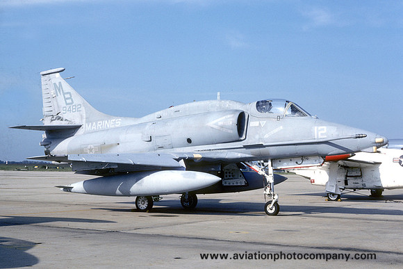 US Marines VMA-142 Douglas A-4M Skyhawk 159482/MB-12 (1988)