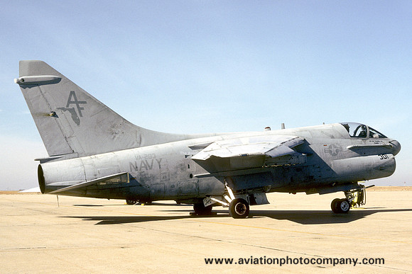 US Navy VA-203 LTV A-7E Corsair 158652/AF-301 (1989)