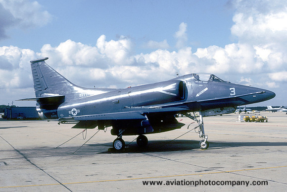 US Navy VFC-12 Douglas A-4F Skyhawk 154981/3 (1988)