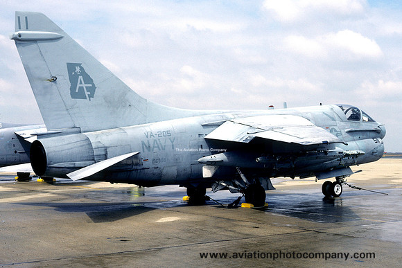 US Navy VA-205 LTV A-7E Corsair 156806/AF-511 (1987)