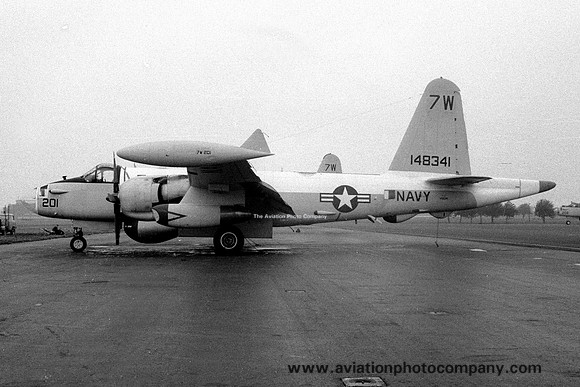 US Navy Willow Grove Lockheed SP-2H Neptune 148341/7W-201 (1970)
