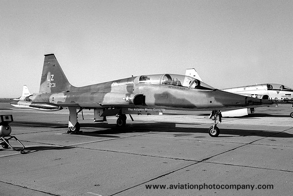 USAF 58 TFTW Northrop F-5B 66-9231/LZ (1970)