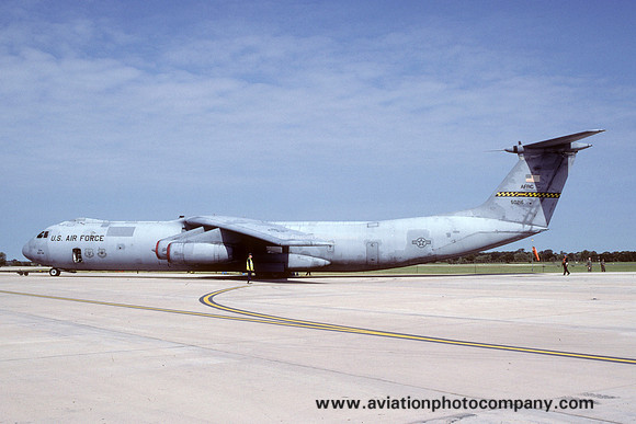 USAF AFRC 459 AW Lockheed C-141C Starlifter 65-0216 (2002)