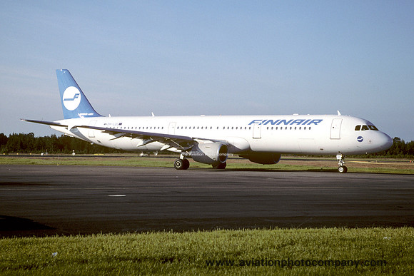 Finnair Airbus A321-200 OH-LZC (2000)