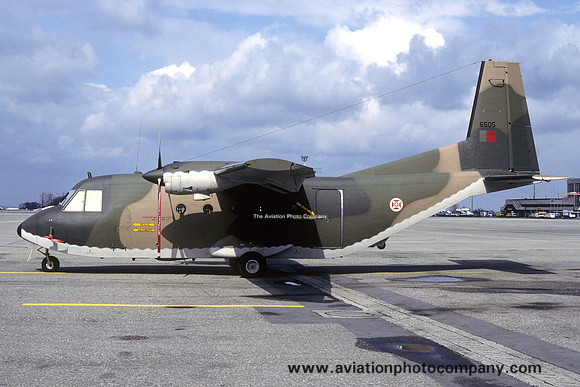 Portuguese Air Force CASA C.212-100 6505 (1986)
