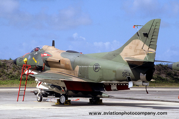Singapore Air Force 150 Squadron Douglas A-4SU Skyhawk 957 (2002)