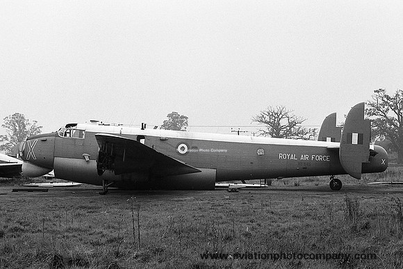 RAF 27 MU Avro Shackleton T.4 WB845 (1968)