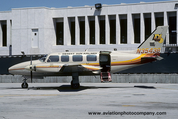Desert Sun Airlines Piper PA-31-350 Navajo Chieftain N3543B (1986)