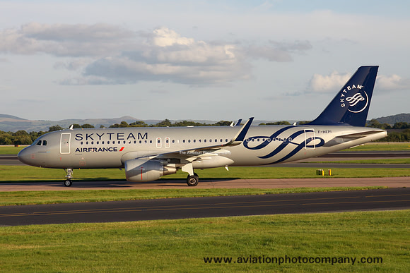Air France Airbus A320-214 F-HEPI at Manchester IAP (2017)