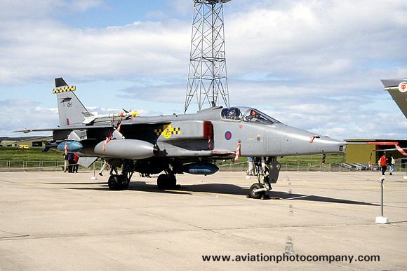 RAF 54 Squadron Sepecat Jaguar GR.1 XX974/GH (1999)