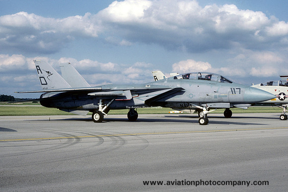 US Navy VF-101 Grumman F-14A Tomcat 161134/AD-117 (1987)