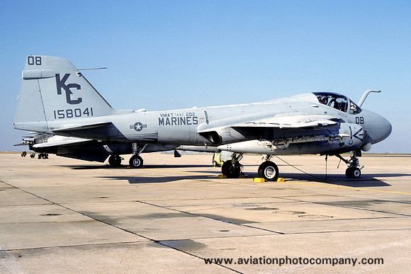US Marines VMAT(AW)-202 Grumman A-6E Intruder 158041/KC-08 (1985)