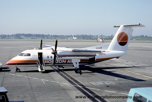 Horizon Air DHC-8-102 N811PH (1986)