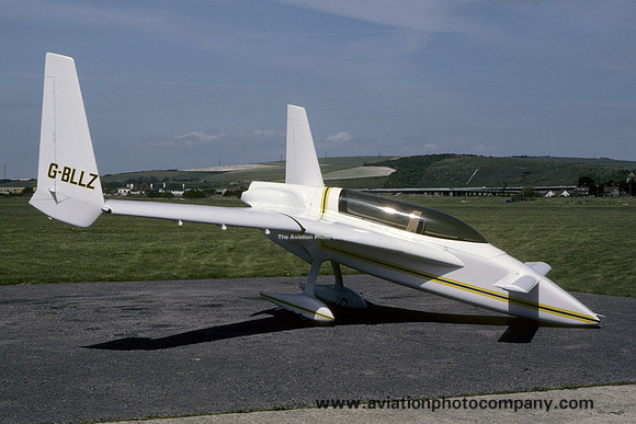 Rutan Long-Ez G-BLLZ at Shoreham (1986)