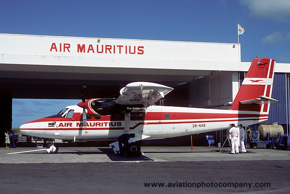 Air Mauritius DHC-6-300 3B-NAB (1977)