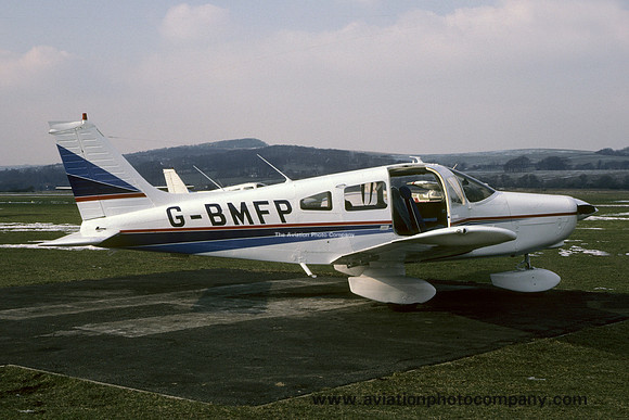 Piper PA-28-161 Cherokee Warrior G-BMFP (1986)
