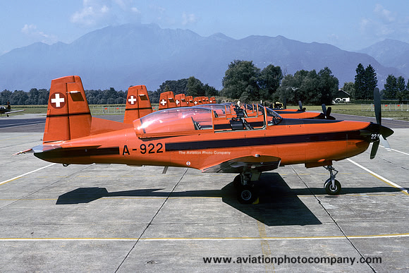 Swiss Air Force Pilatus PC-7 A-922 (1991)
