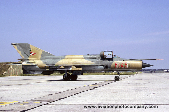 Hungarian Air Force Mikoyan MiG-21bis 6145 (1991)