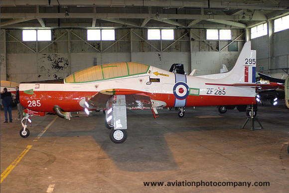 RAF Embraer/Short Tucano T.1 ZF285 at RAF Shawbury (2006)