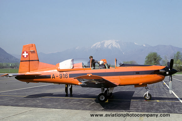 Swiss Air Force Pilatus PC-7 A-916 (1987)