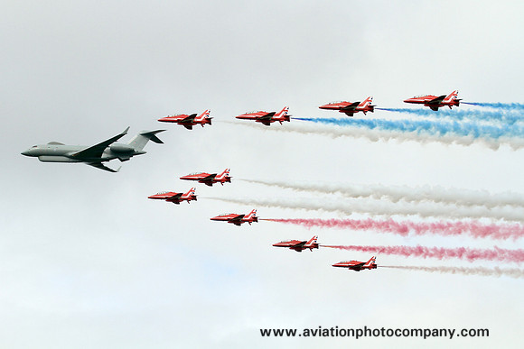 RAF 5 Squadron Bombardier Sentinel R.1 in formation with the Red Arrows at RAF Scampton (2017)