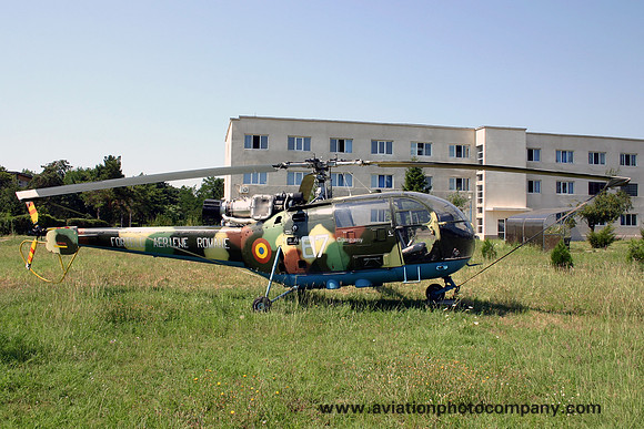 Romanian Air Force IRMA IAR-316 (SA.316B) Alouette III 87 displayed at Boboc (2006)