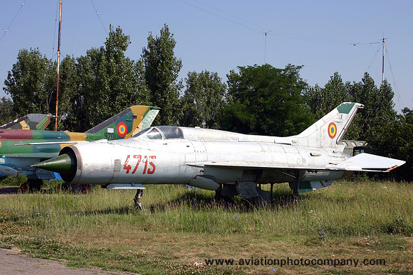 Romanian Air Force Mikoyan MiG-21PFM 4715 at Boboc (2006)