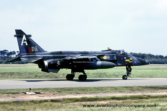 RAF 31 Squadron Sepecat Jaguar GR.1 XX967/DA-A (1980)