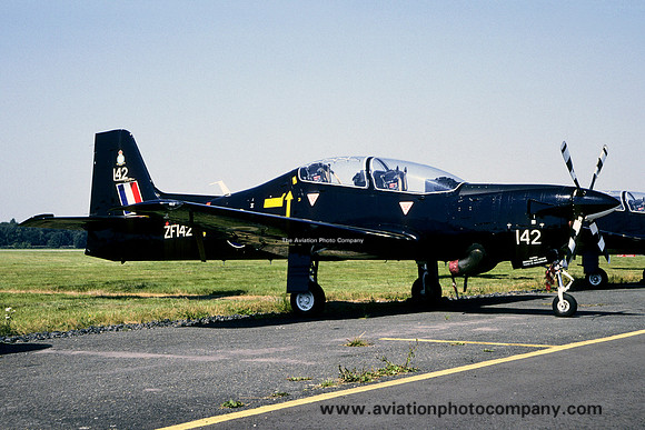 RAF 1 FTS Embraer/Short Tucano T.1 ZF142 (1999)
