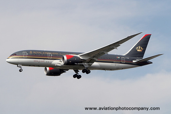 Royal Jordanian Airlines Boeing 787-8 JY-BAB at London Heathrow (2017)