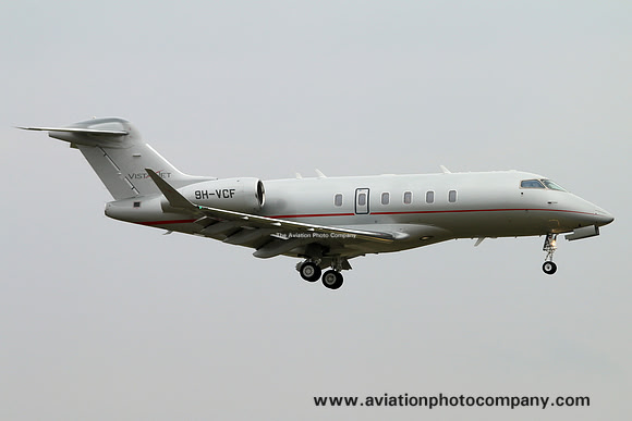 VistaJet Bombardier Challenger 350 9H-VCF (2015)