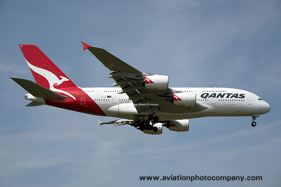 Qantas Airways Airbus A380-842 VH-OQI at London Heathrow (2017)