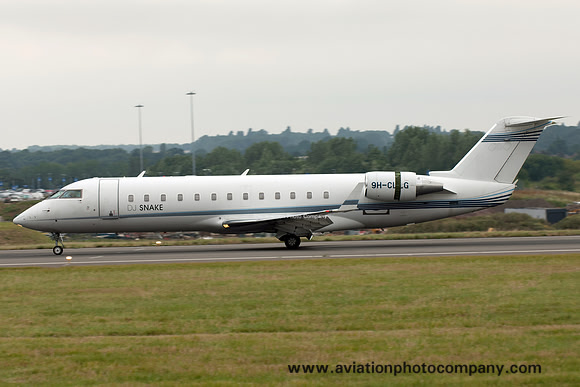 AirX Charter/DJ Snake Bombardier Challenger 850 9H-CLG at Luton (2017)