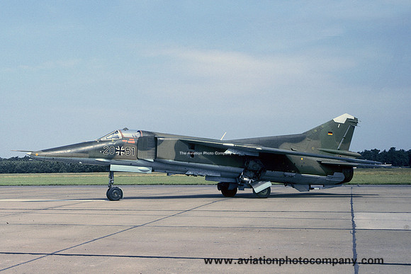 German Air Force Mikoyan MiG-23BN Flogger 20+51 (1991)